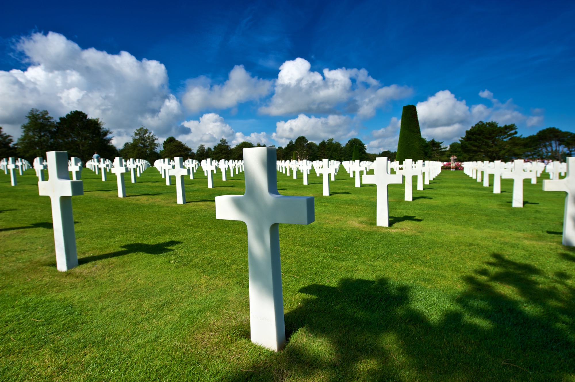 Colleville sur Mer - Normandy American Cemetery and Memorial.jpg