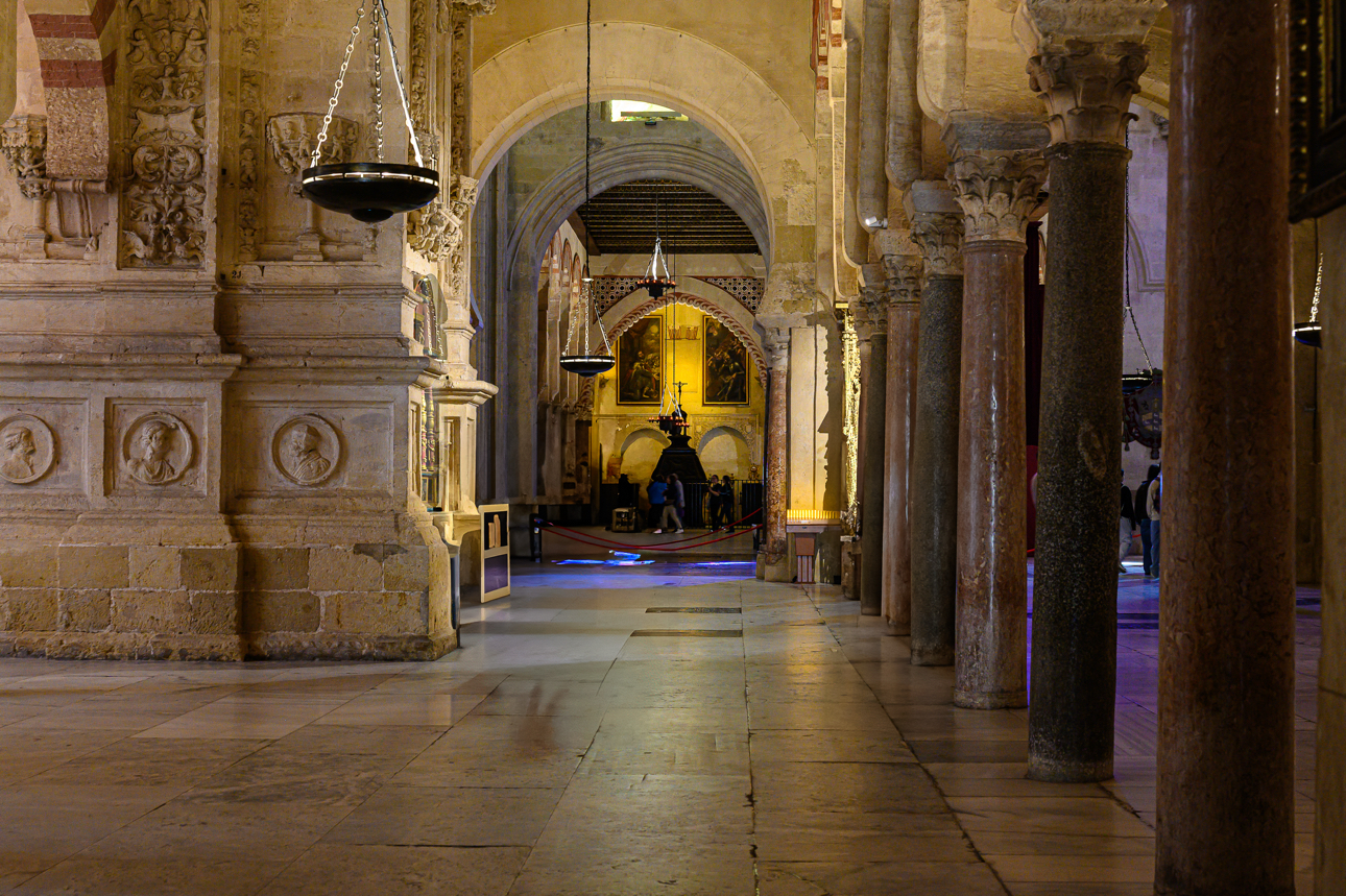 Interno della Mezquita 