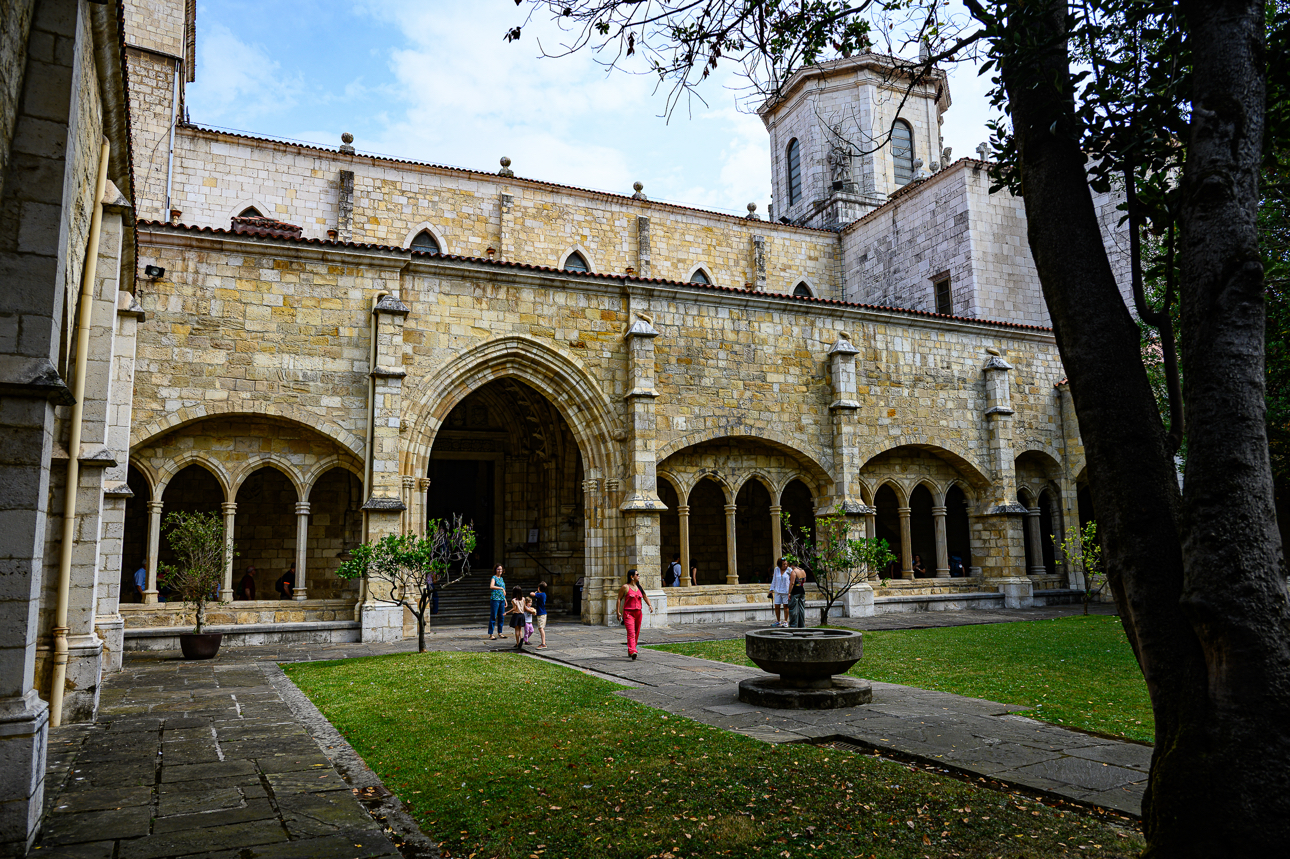 Il Chiostro della Catedral de Nuestra Se&ntilde;ora de la Asunci&oacute;n a Santander