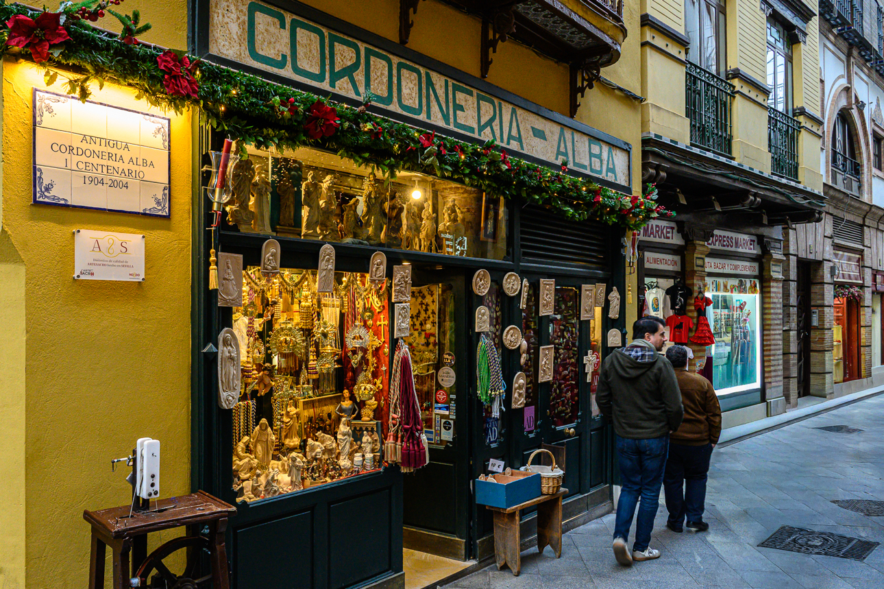 Come questa centenaria cordoneria