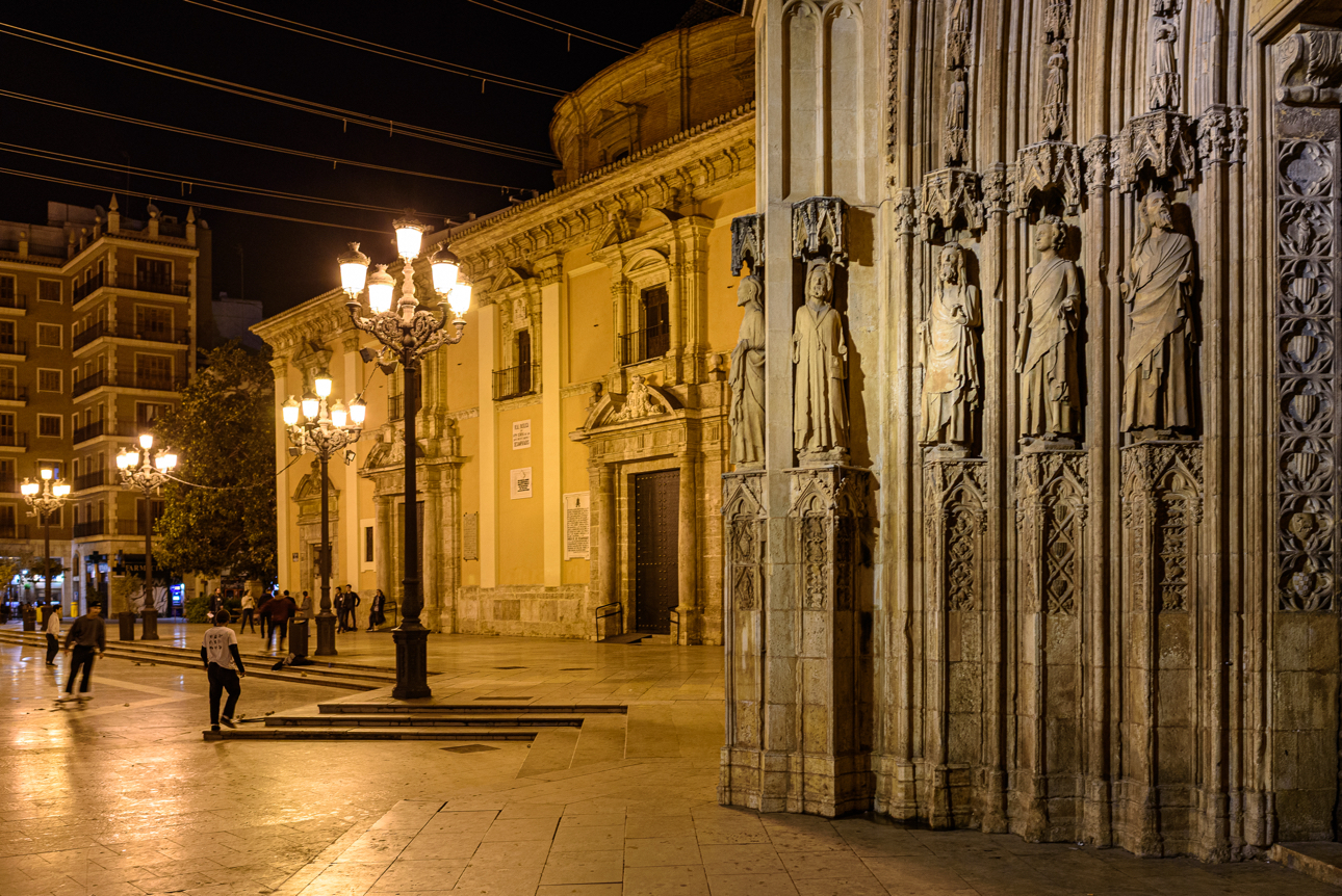 Notturno della Plaza de la Virgen