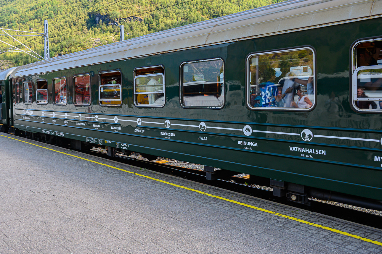 Questa linea ferroviaria norvegese &egrave; considerata una delle attrazioni turistiche pi&ugrave; straordinarie