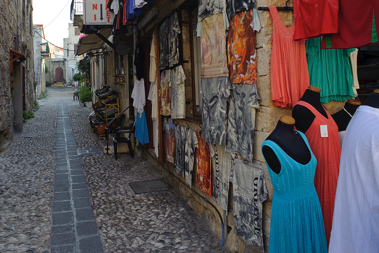 Tra i vicoli di Rodi