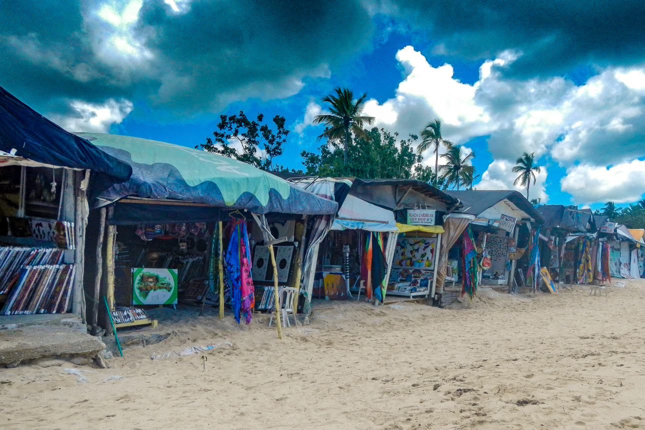 Mercatini on the beach