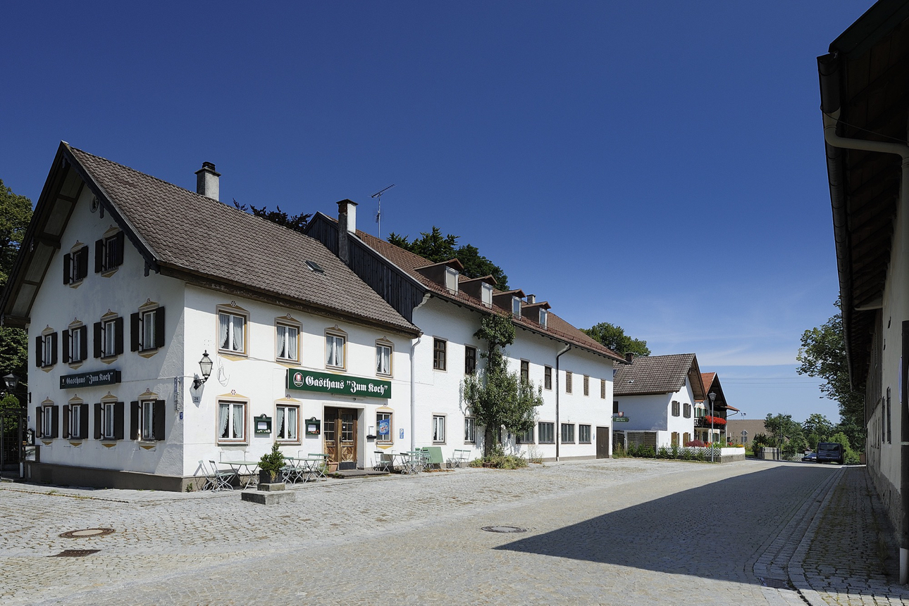 Rottenbuch, incastonato tra le verdi colline dell'Allg&auml;u